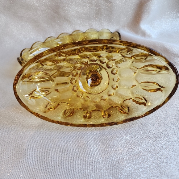 Vintage Anchor Hocking ‘Fairfield’ Golden Honey Amber Glass Covered Butter Dish - Picture 3 of 7
